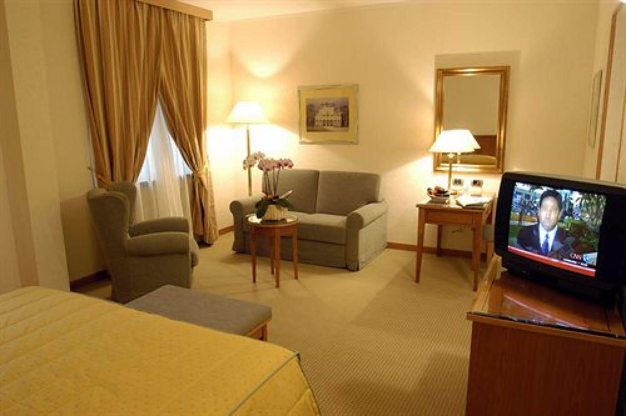 Hotel Excelsior 마젠타 객실 사진